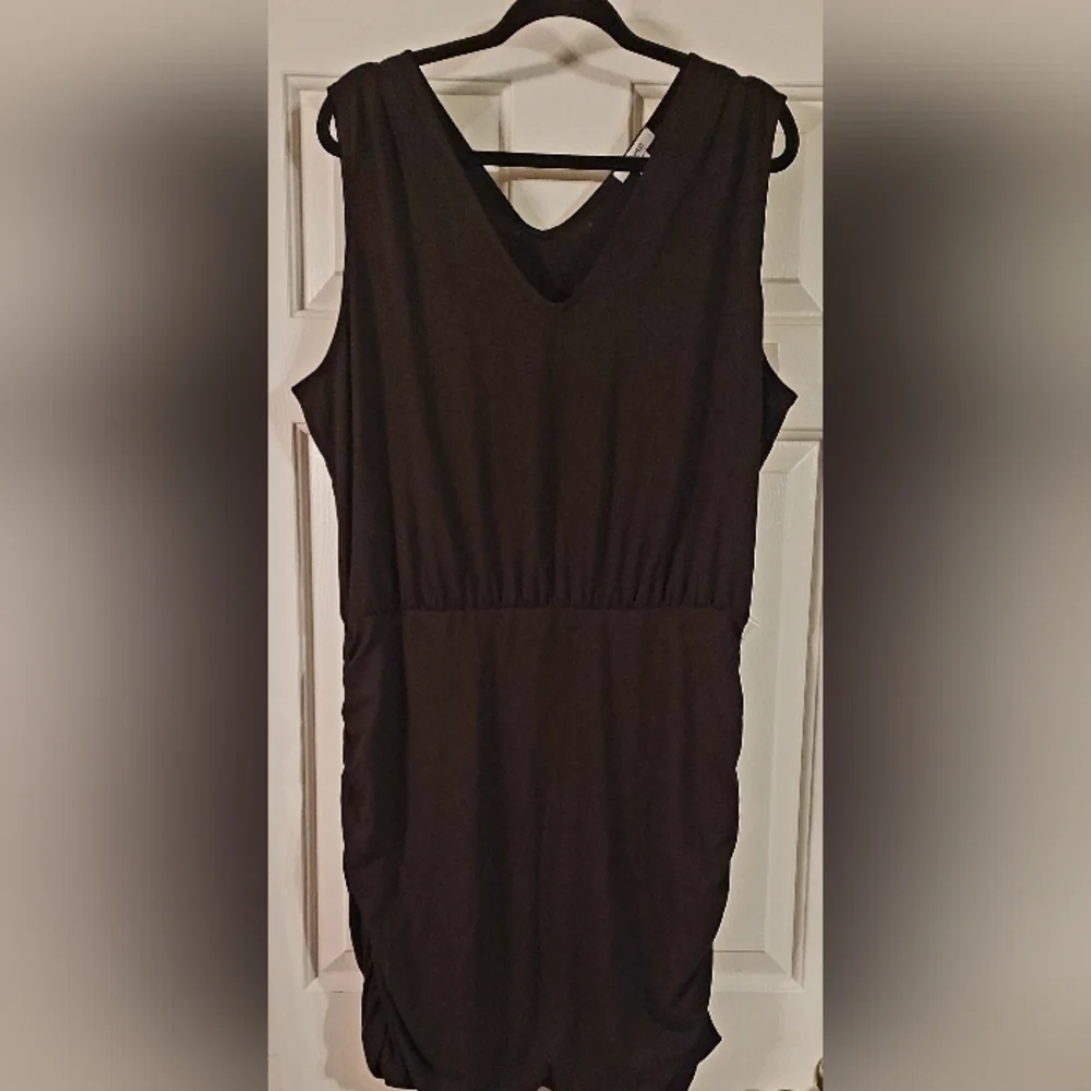 Nwot - Nine West New Women's Black Sleeveless Dress Ruching On Skirt Size XXL.
